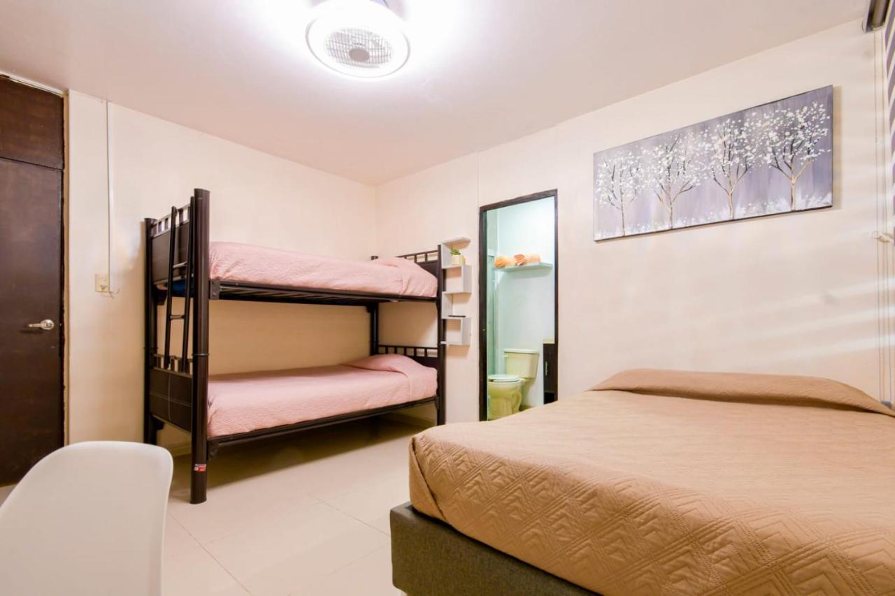 Hostal Vitta Guadalajara Eksteriør billede
