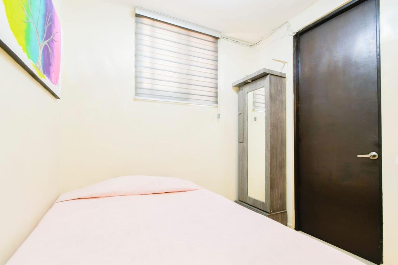 Hostal Vitta Guadalajara Værelse billede