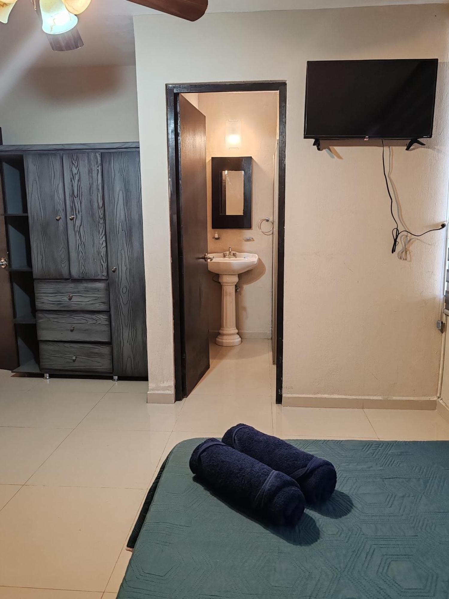 Hostal Vitta Guadalajara Eksteriør billede
